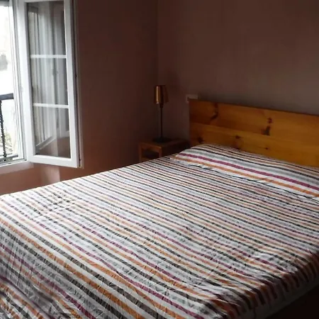 Semesterbostad Classic Galician Stone Farmhouse With Sea Views Plus Converted Barn Attached Catasueiro