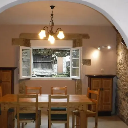 Classic Galician Stone Farmhouse With Sea Views Plus Converted Barn Attached Semesterbostad *
