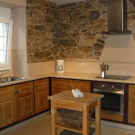 Classic Galician Stone Farmhouse With Sea Views Plus Converted Barn Attached Semesterbostad *
