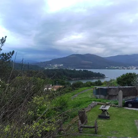Classic Galician Stone Farmhouse With Sea Views Plus Converted Barn Attached Semesterbostad Catasueiro