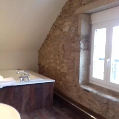 Semesterbostad Classic Galician Stone Farmhouse With Sea Views Plus Converted Barn Attached Catasueiro